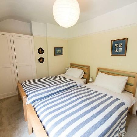 Апартаменты Glan Y Mor, 147 Station Road Деганви Экстерьер фото